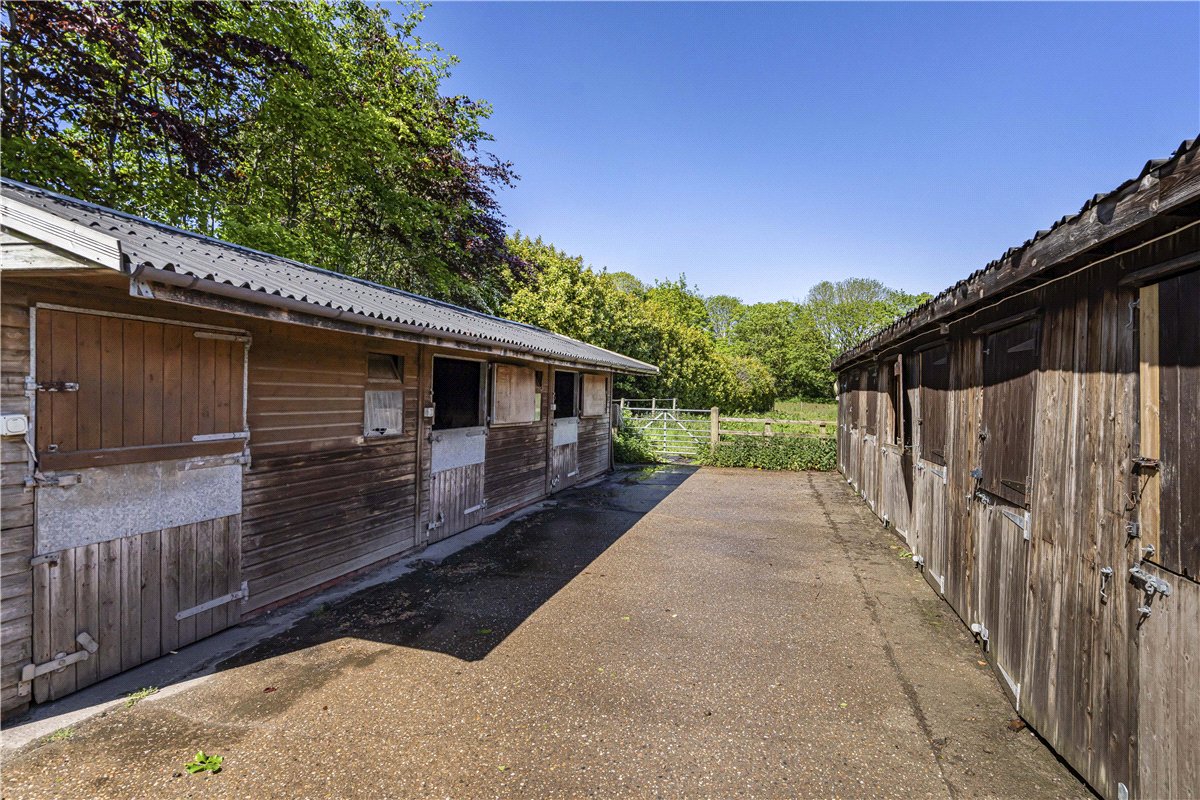 6 bedroom House, Truggist Lane, Berkswell, CV7 - Available, Image 32