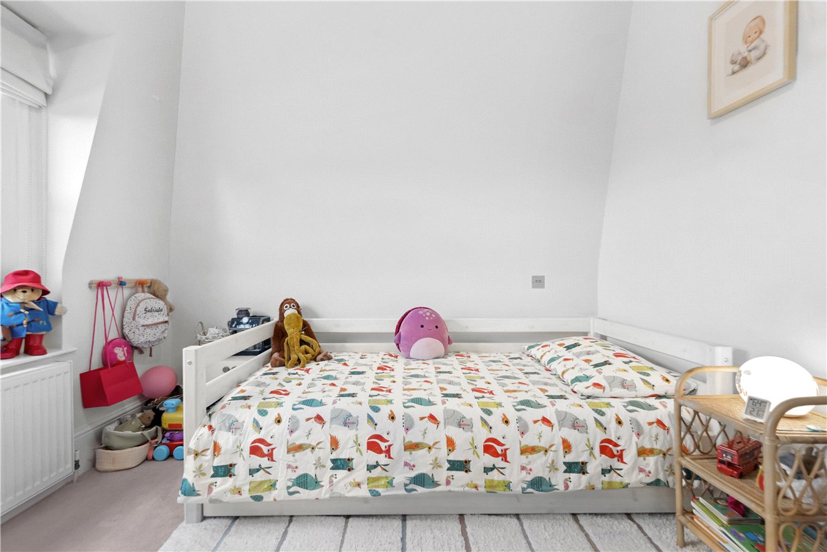 3 bedroom Flat, Addison Road, Holland Park, W14 - Available, Image 18