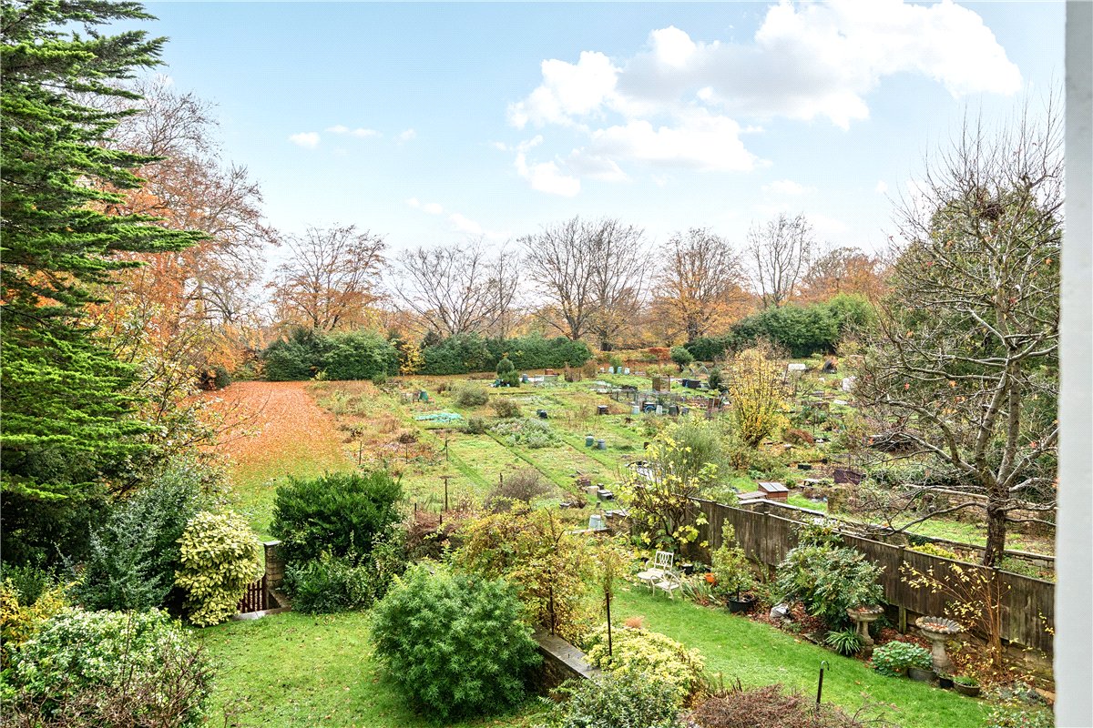 3 bedroom Maisonette, Marlborough Buildings, Bath, BA1 - Available, Image 2