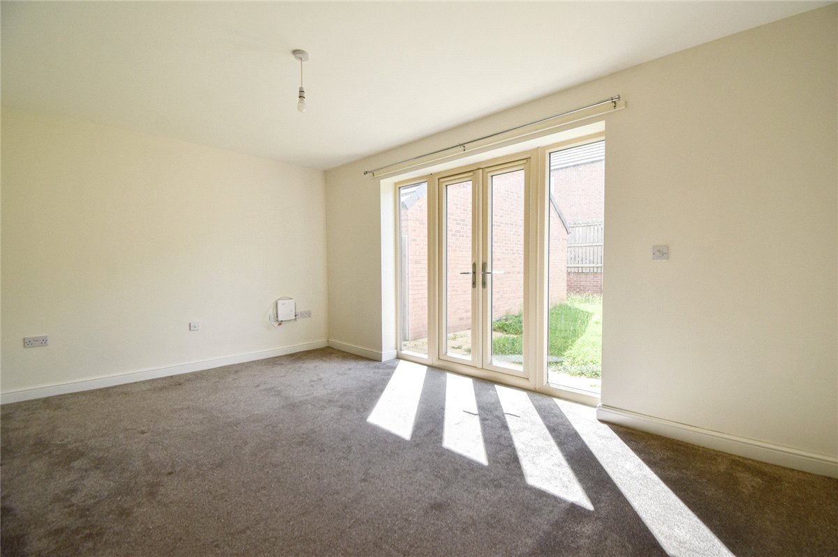 3 bedroom House, Swift Way, Castleford, WF10 - Let Agreed, Image 4