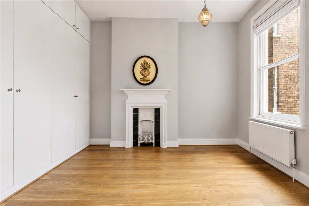 2 bedroom Flat, Bishops Park Road, London, SW6 - Available, Image 13