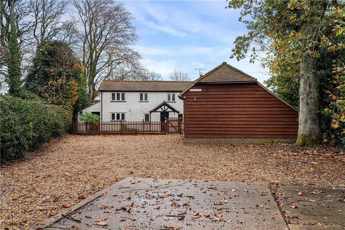 4 bedroom House, Frith Hill, South Heath, HP16 - Let Agreed, Image 12