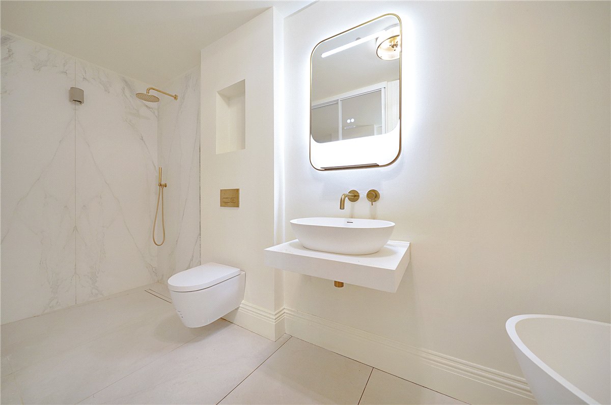 3 bedroom House, Cortayne Road, London, SW6 - Available, Image 11