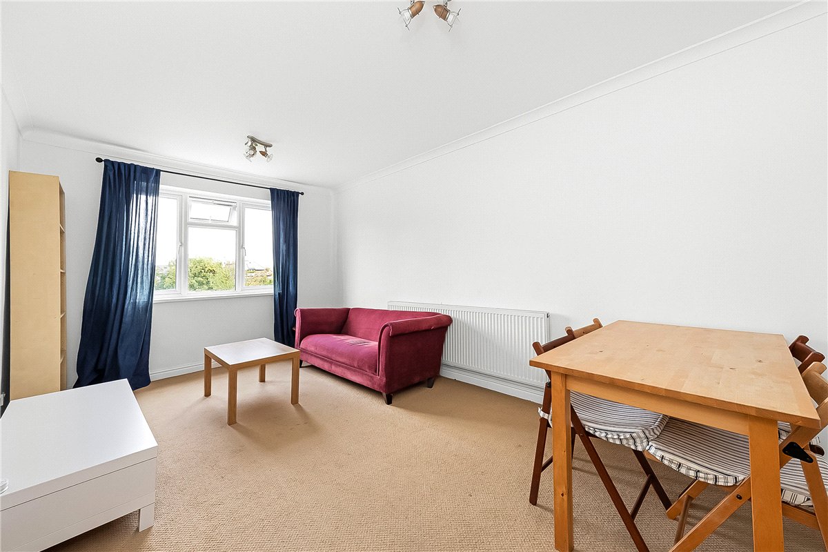 2 bedroom Flat, Trinity Road, London, SW17 - Available, Image 2