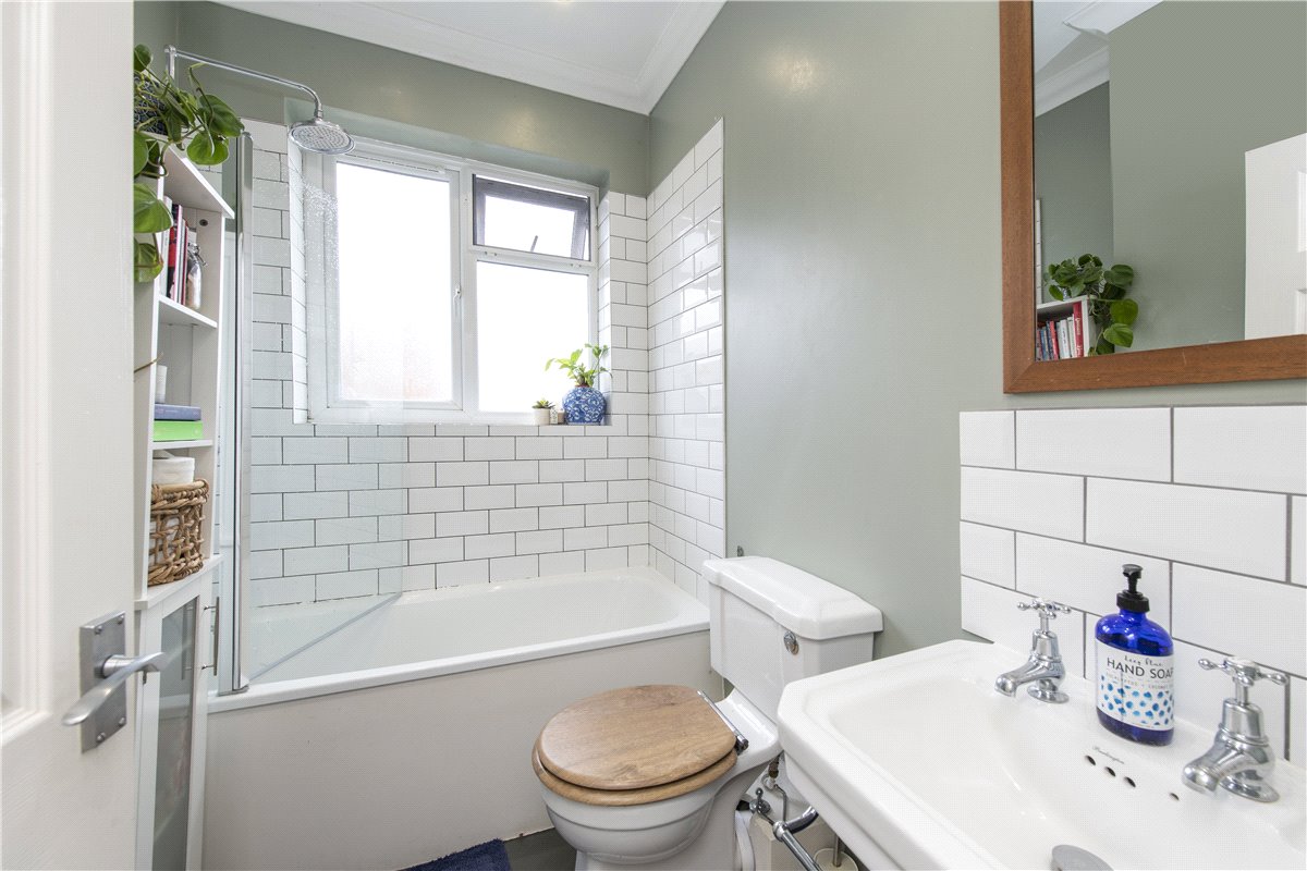 2 bedroom House, Lydden Grove, London, SW18 - Sold, Image 5