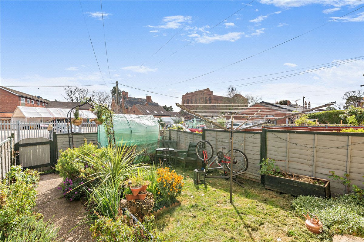 2 bedroom House, Madeira Place, Newbury, RG14 - Sold STC, Image 14