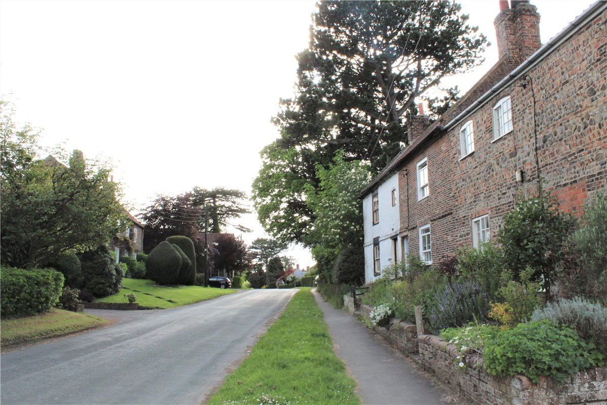 3 bedroom House, Main Street, Little Ouseburn, YO26 - , Image 10