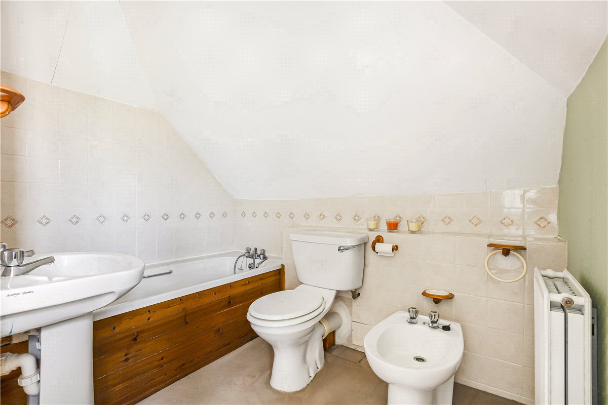 3 bedroom House, Henwood, Wootton, OX1 - Available, Image 13