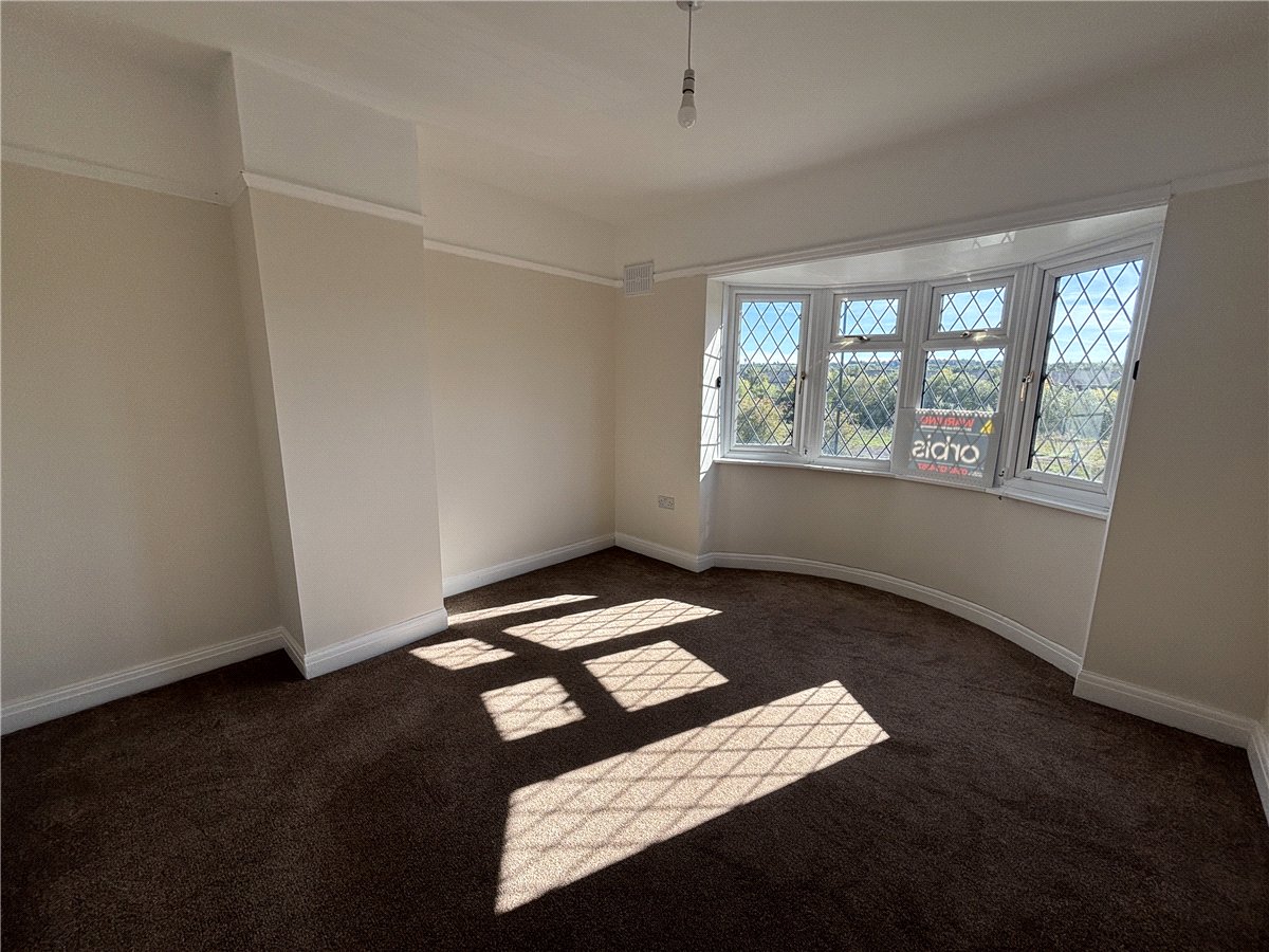 3 bedroom House, Doncaster Road, Mexborough, S64 - Available, Image 4