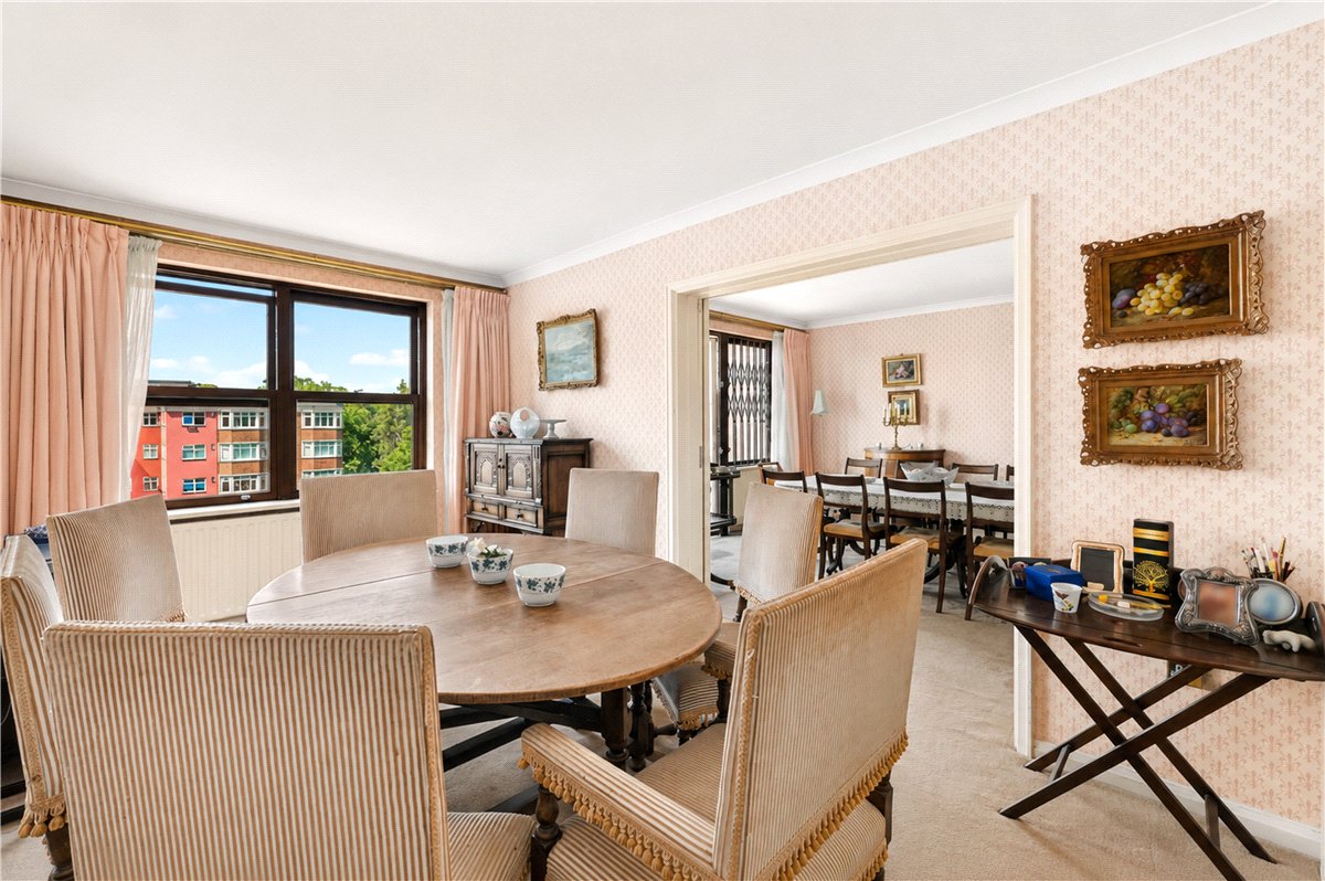 5 bedroom Flat, Ennismore Gardens, Knightsbridge, SW7 - Available, Image 3