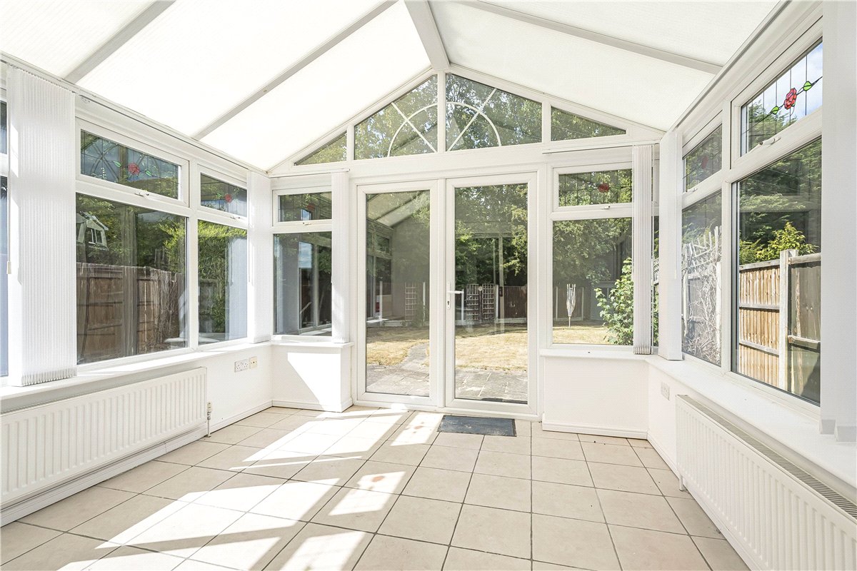 2 bedroom Bungalow, Pantile Close, Witham, CM8 - Let Agreed, Image 14