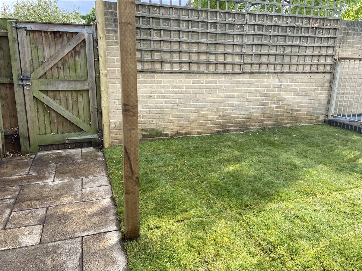1 bedroom House, North Street, Cambridge, CB4 - , Image 12