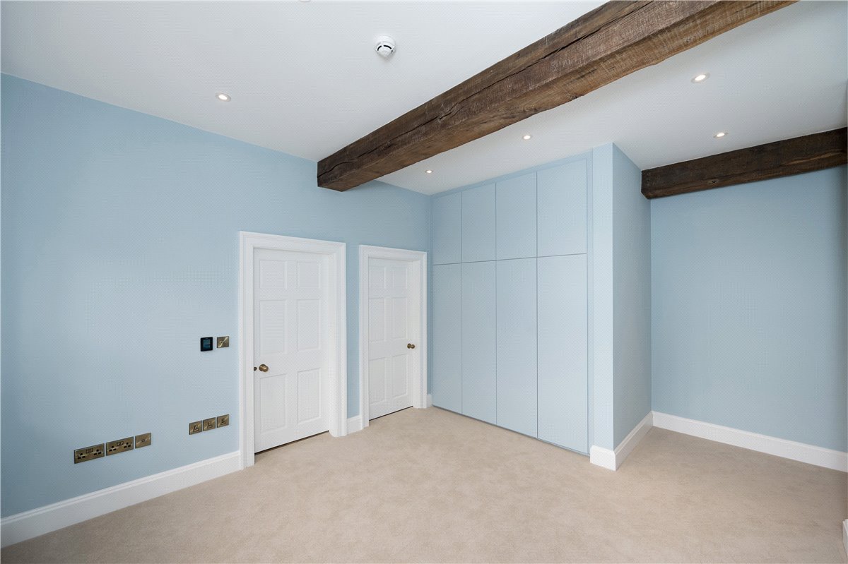 2 bedroom Flat, Shrewsbury, Ledston Hall, Back Newton Lane, WF10 - , Image 19