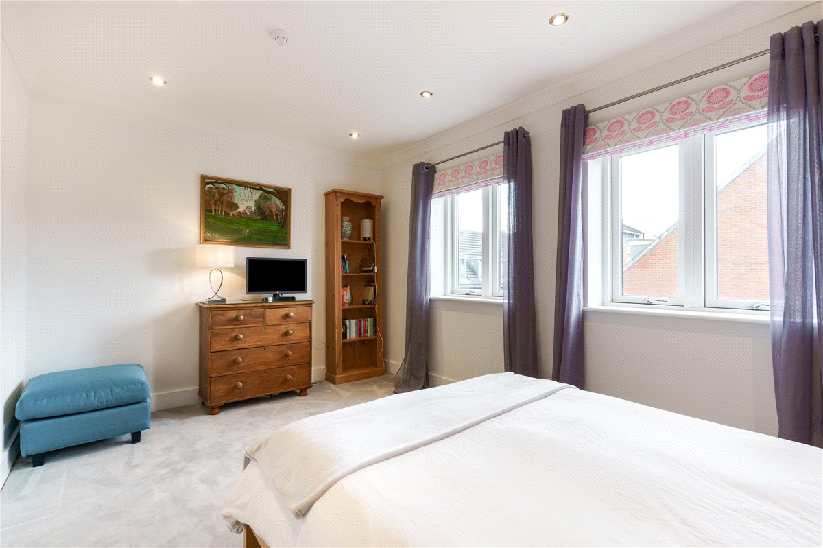 4 bedroom House, Kings Pool Walk, York, YO1 - Available, Image 14