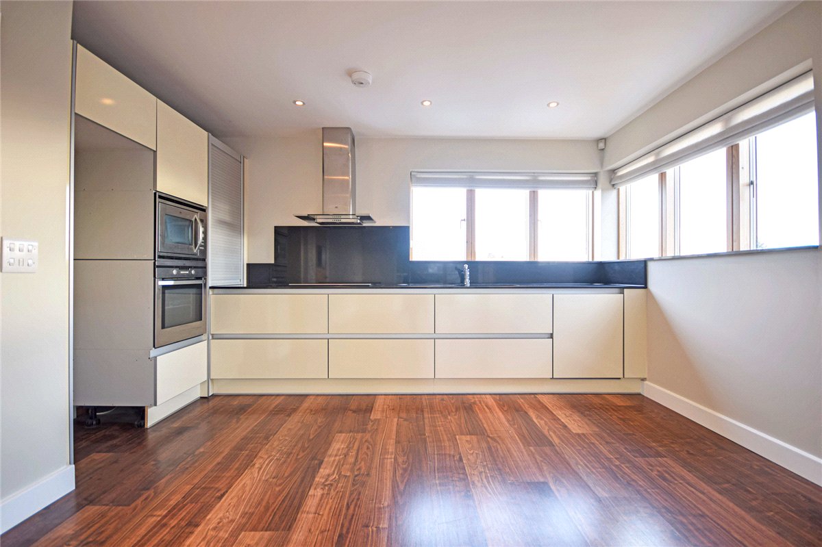 2 bedroom Flat, Long Road, Cambridge, CB2 - Available, Image 5