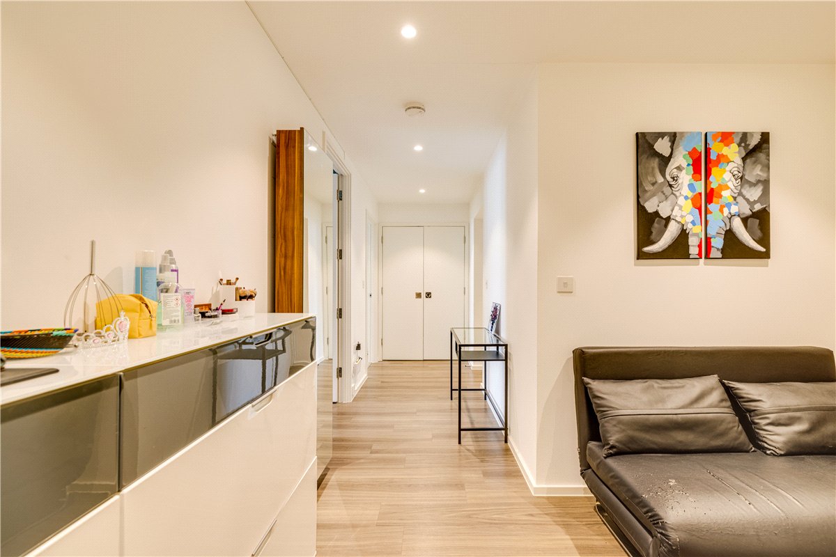 1 bedroom Flat, Spectrum Way, London, SW18 - Available, Image 1