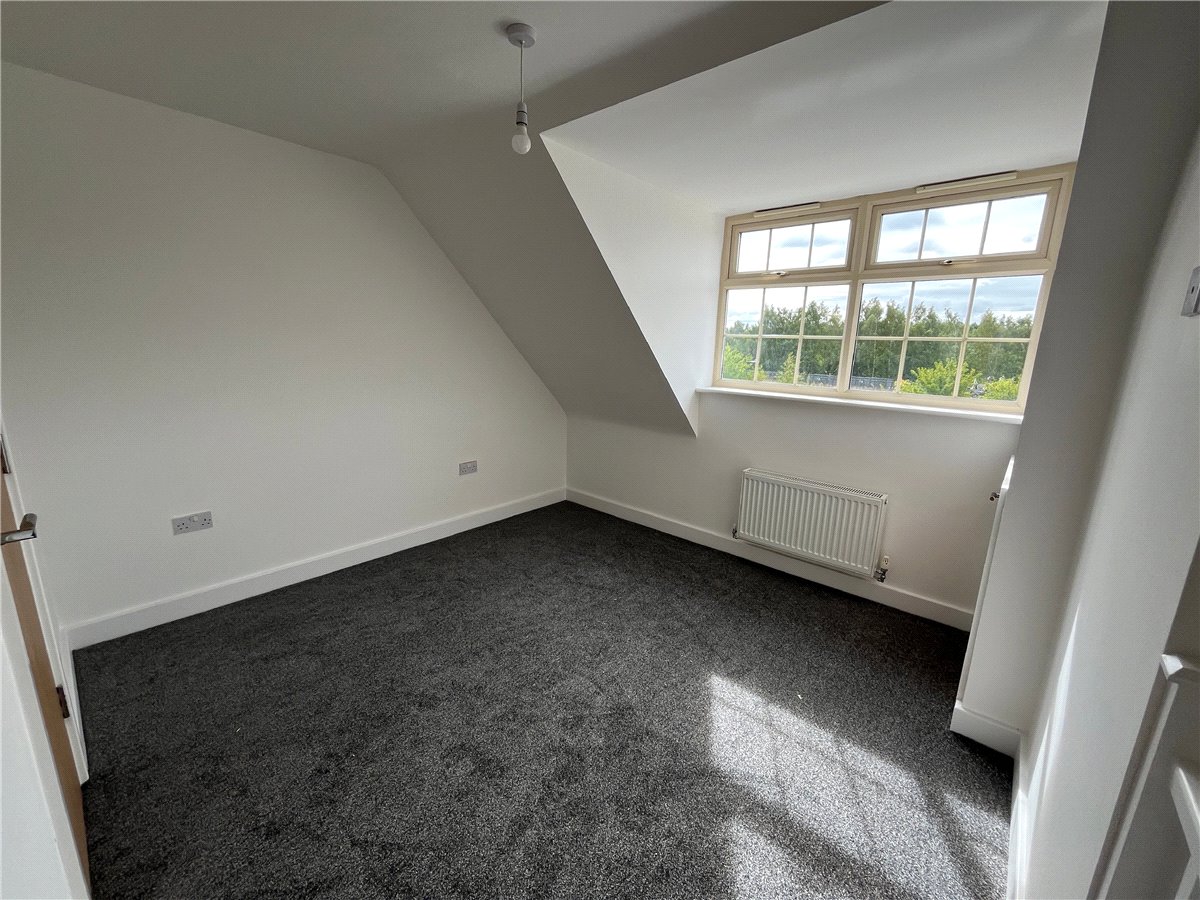 3 bedroom House, Comelybank Drive, Mexborough, S64 - Available, Image 4