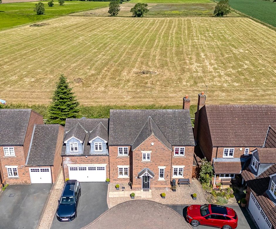 5 bedroom House, Thornbeck, Dunnington, YO19 - Sold, Image 1