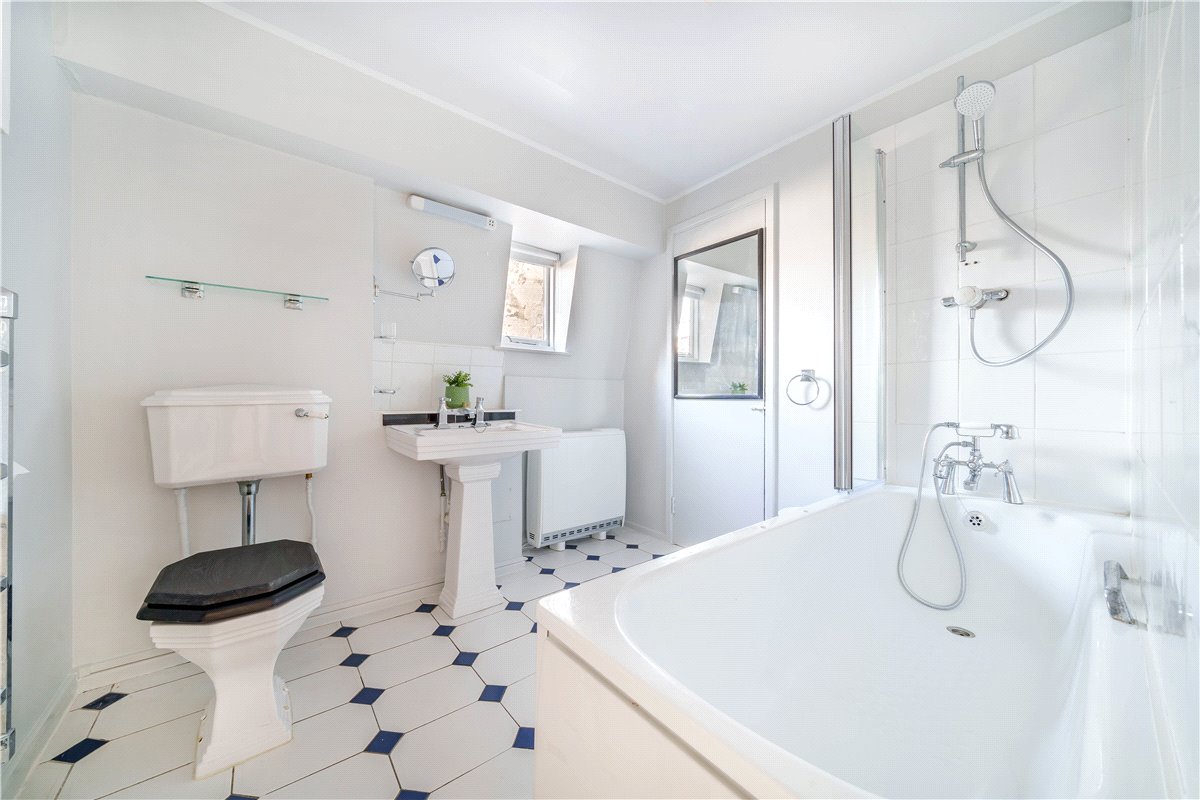 2 bedroom Flat, Brock Street, Bath, BA1 - , Image 6