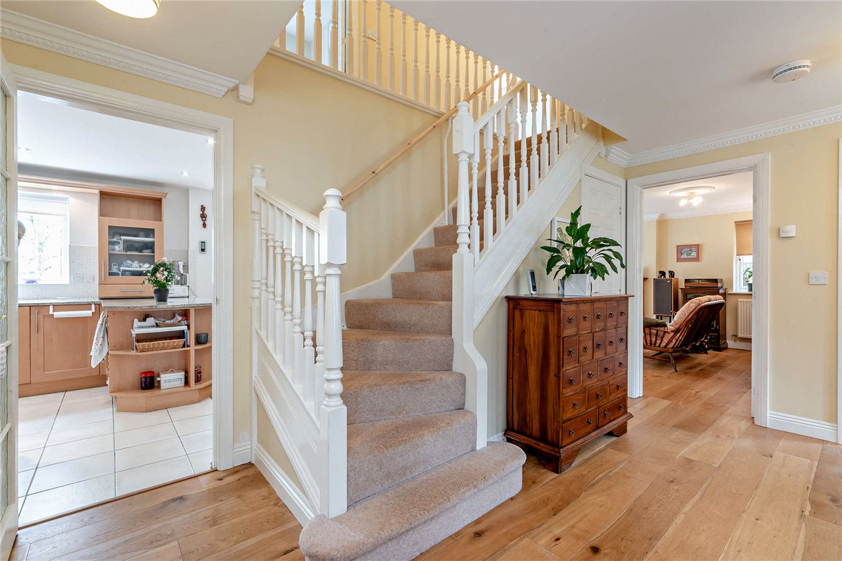5 bedroom House, Spring Gardens, Newbury, RG20 - Sold STC, Image 10