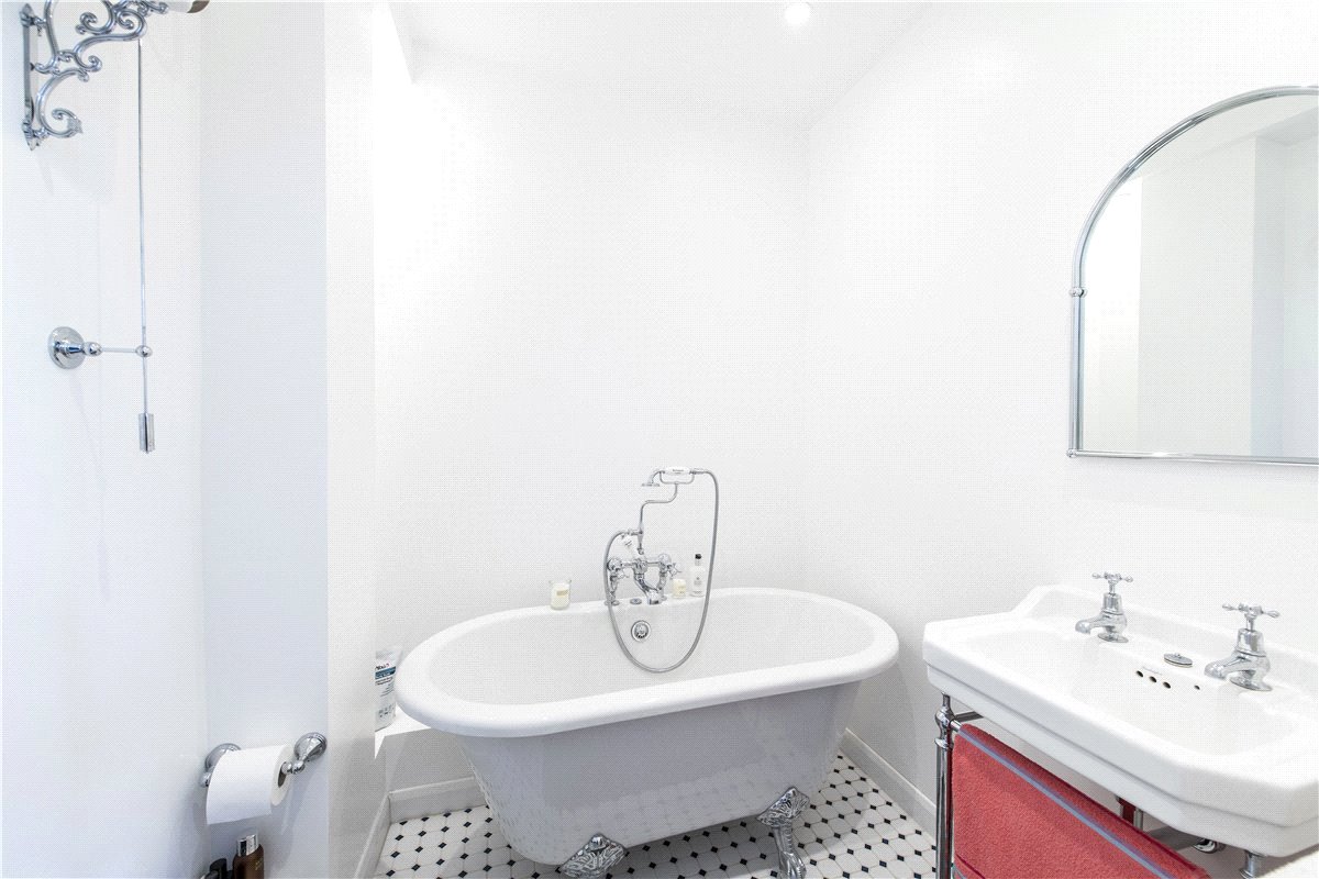 2 bedroom Flat, Holland Road, Holland Park, W14 - Available, Image 5