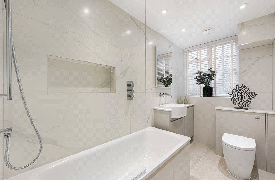 2 bedroom Flat, Stafford Court, Kensington High Street, W8 - Available, Image 4