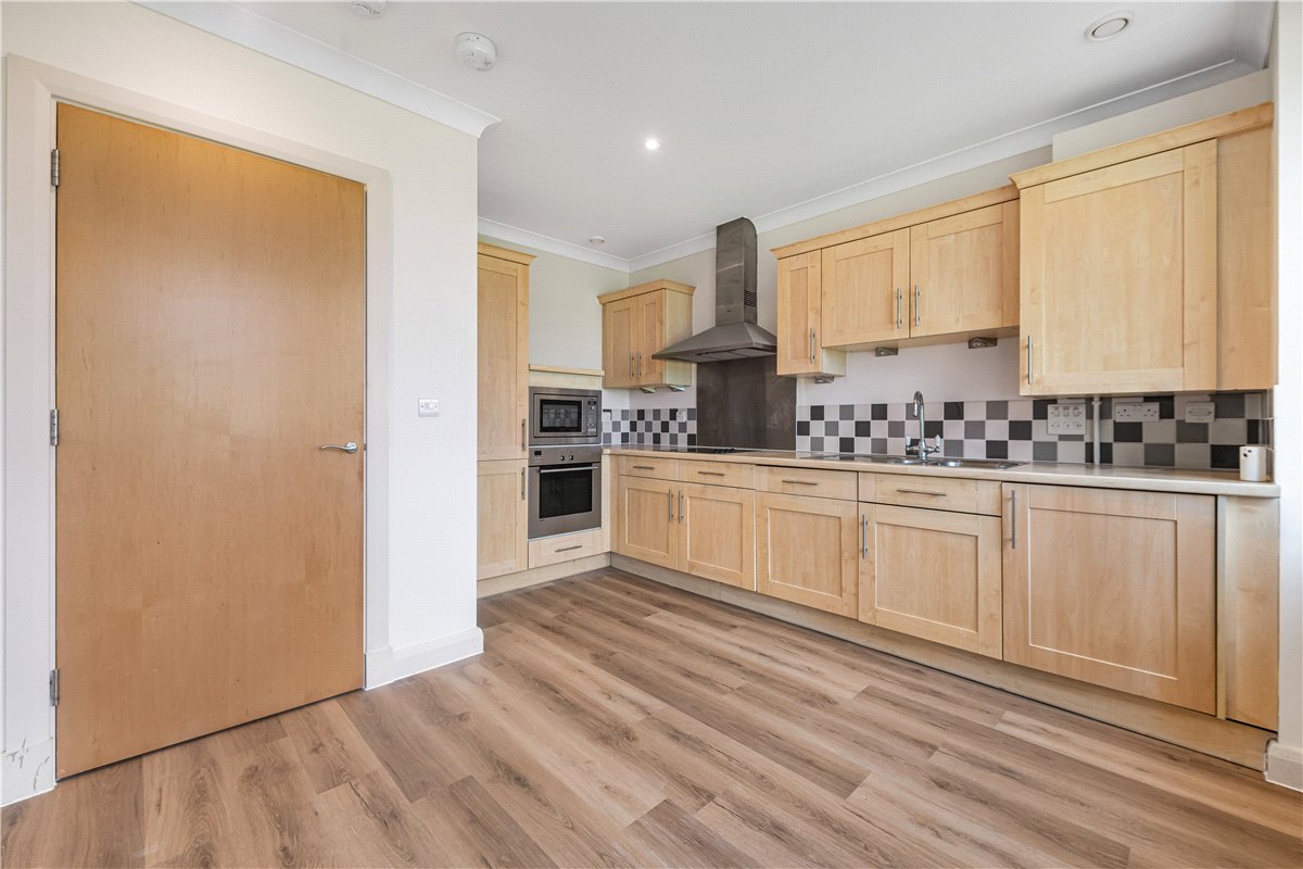 2 bedroom Flat, Ford Road, Tortington, BN18 - Available, Image 13