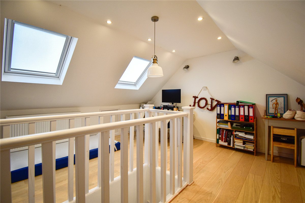 4 bedroom House, Cavesson Court, Cambridge, CB4 - Available, Image 13