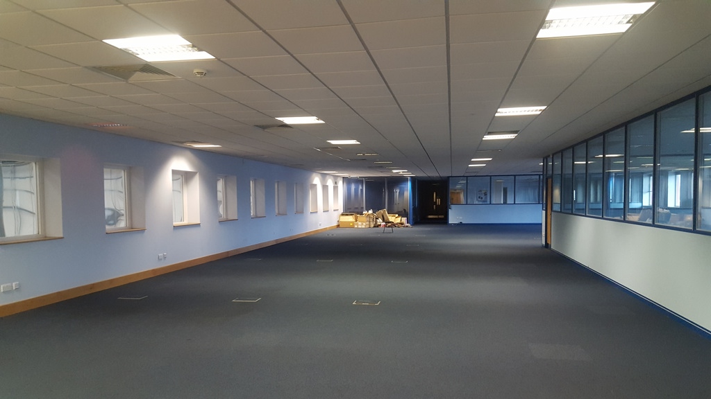 2500 to 10135 Sq Ft, Hornet Way, Beckton, E6 - Available, Image 5