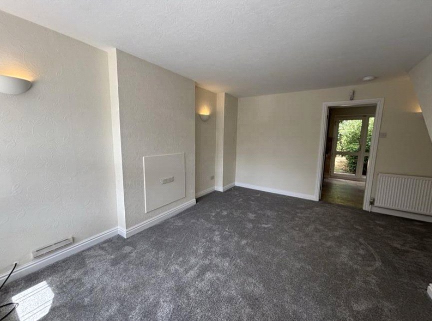 3 bedroom House, Sherbourne Avenue, Bramley, S66 - Available, Image 2