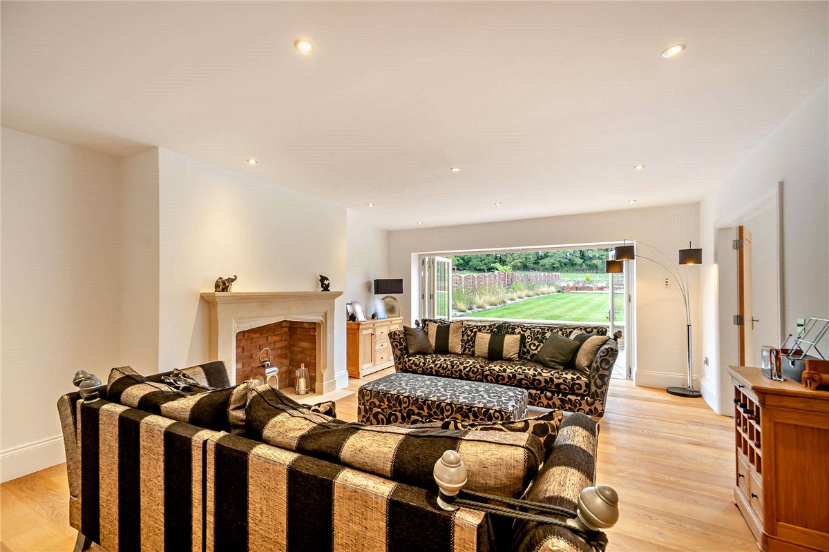 5 bedroom House, Main Street, Ledston, WF10 - Sold STC, Image 4