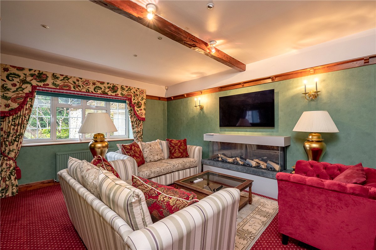 9 bedroom House, Tadcaster Road, Sherburn in Elmet, LS25 - Sold STC, Image 6
