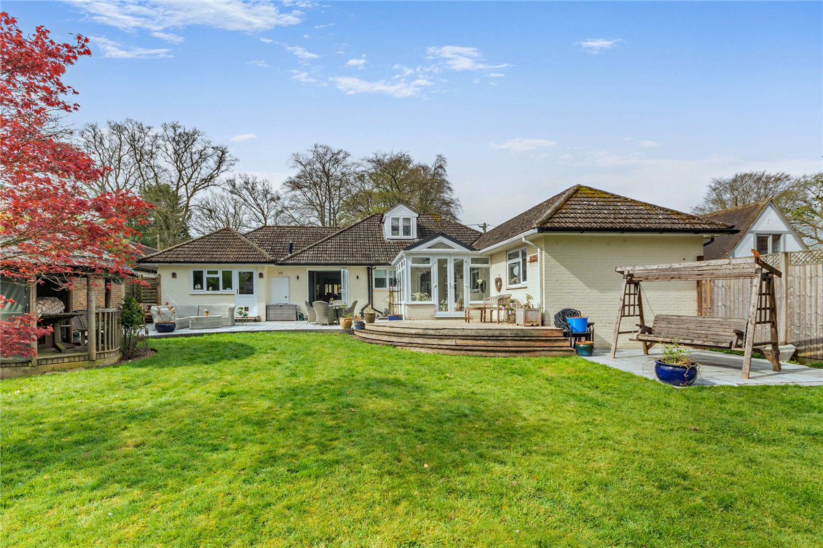 3 bedroom House, Craven Road, Inkpen, RG17 - Available, Image 1