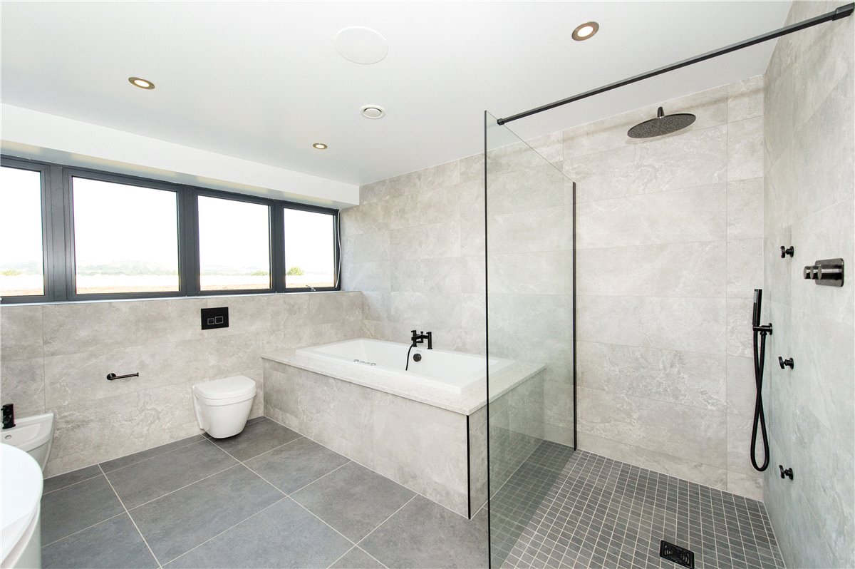 5 bedroom House, Silverdale Close, Darley, HG3 - , Image 3