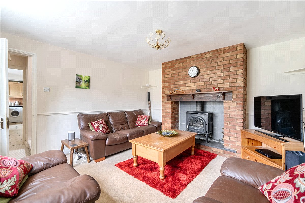 2 bedroom Annexe, Kelston Road, Bath, BA1 - Available, Image 2