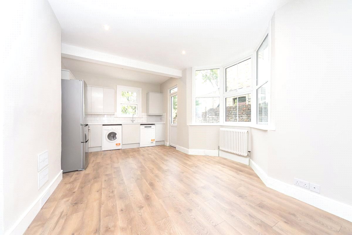 2 bedroom Flat, Racton Road, London, SW6 - Sold, Image 7
