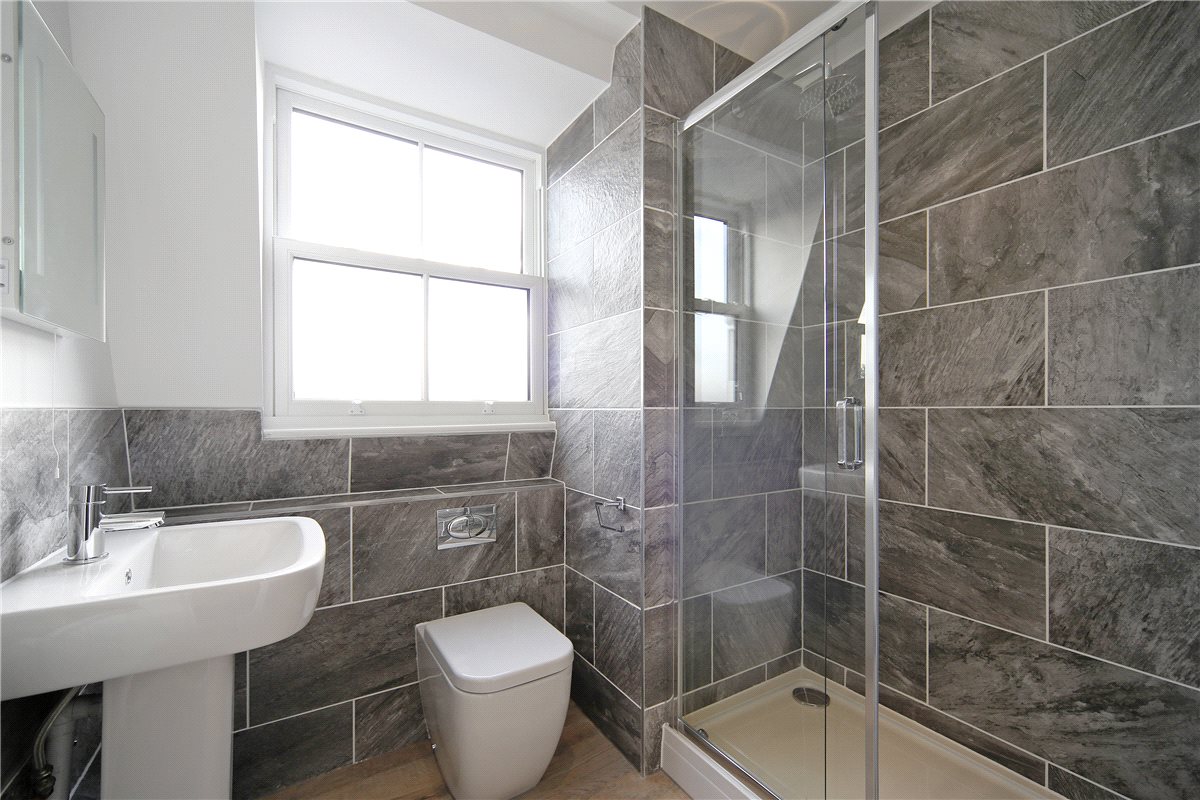 2 bedroom Flat, Battersea Park Road, London, SW11 - , Image 5