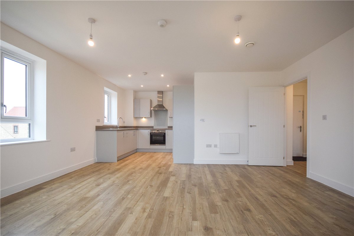 1 bedroom Flat, Saffron Way, Cherry Hinton, CB1 - Available, Image 2