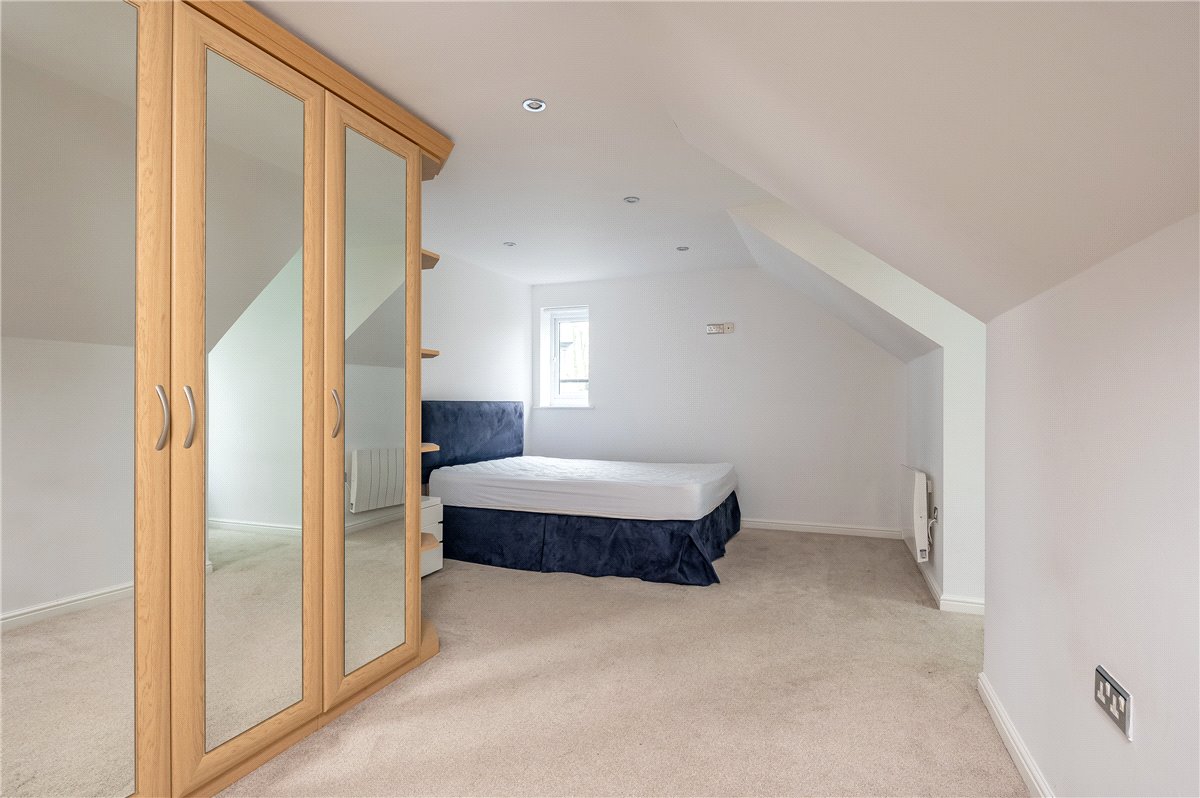 3 bedroom Flat, The Avenue, York, YO30 - Available, Image 4