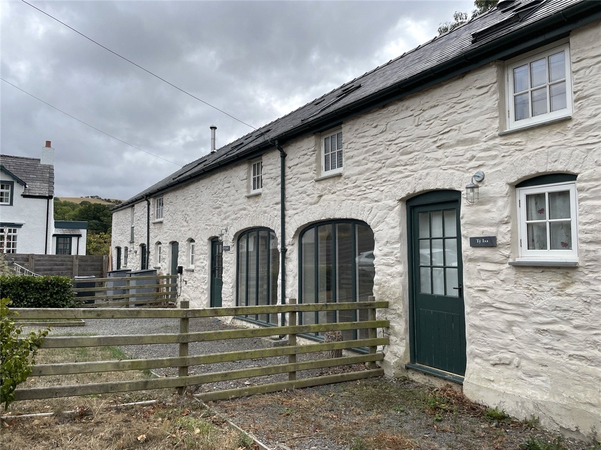 3 bedroom Barn Conversion, Ffordd Bodnant Uchaf, Eglwysbach, LL28 - Available, Image 1