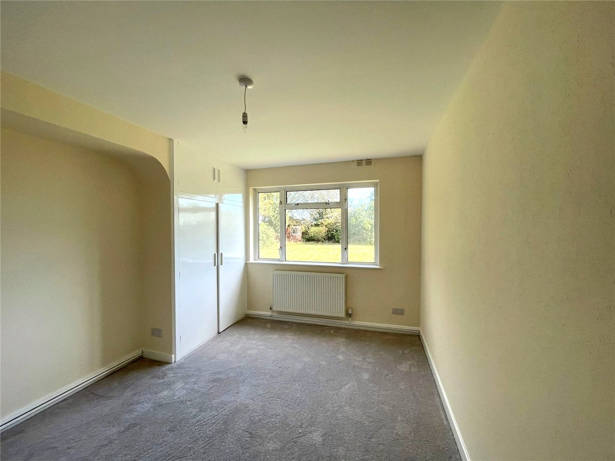 4 bedroom Bungalow, Retford Road, Walesby, NG22 - Available, Image 7