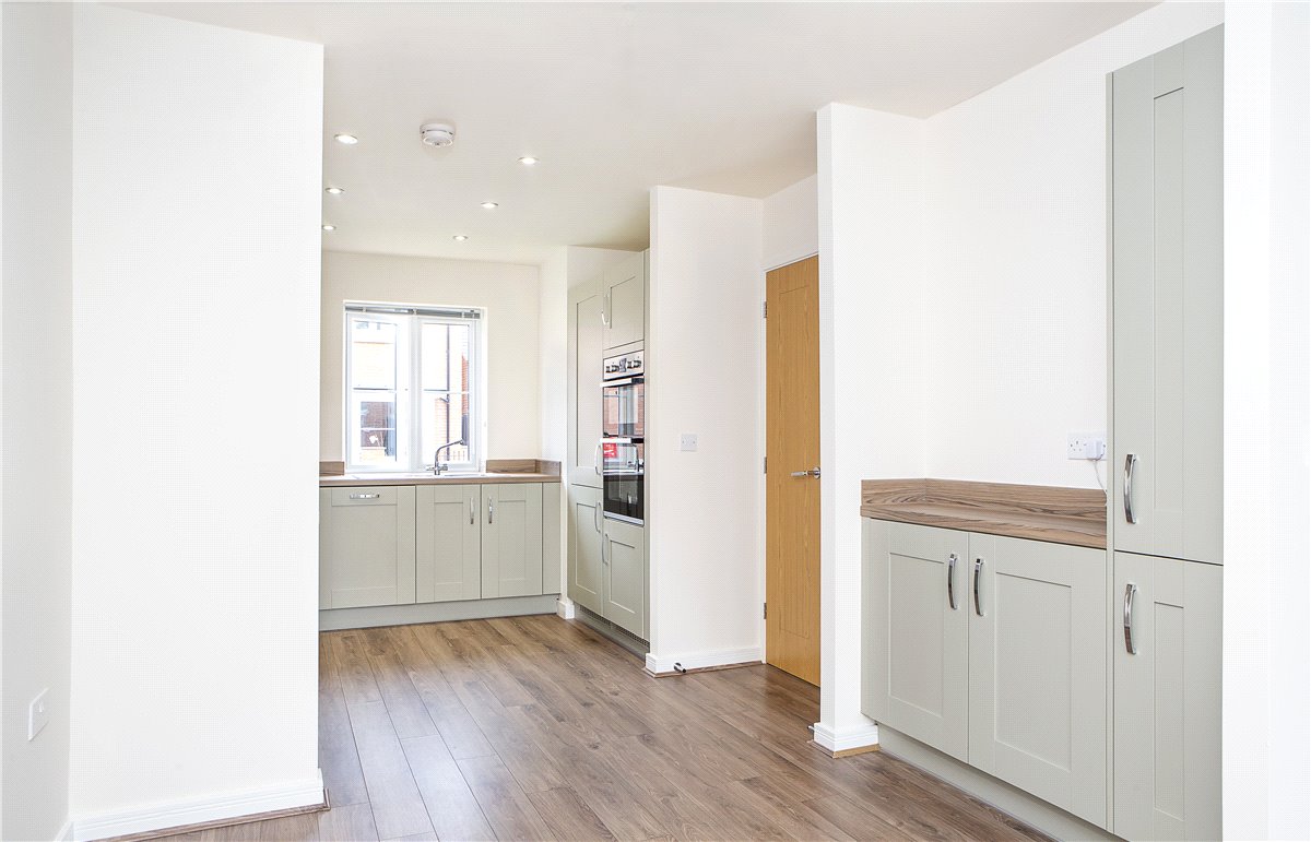 4 bedroom House, Meadow Drive, Malton, YO17 - , Image 2