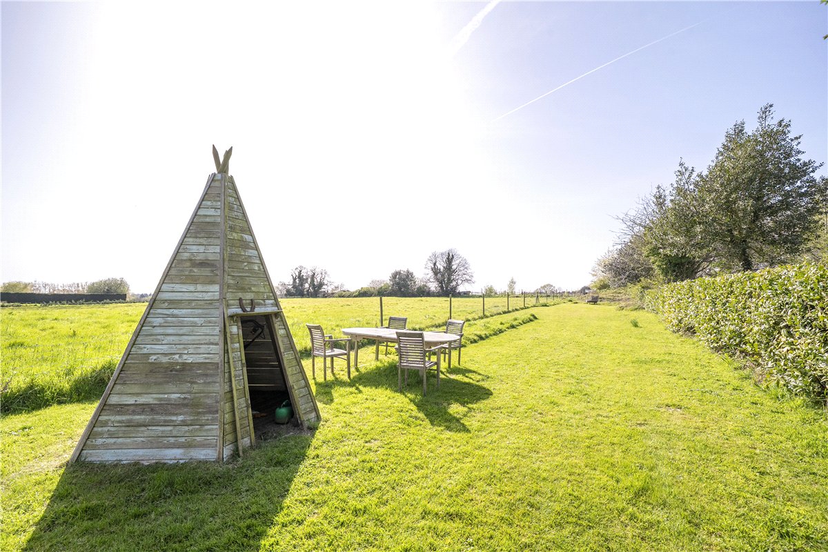 3 bedroom House, Trampers Lane, North Boarhunt, PO17 - Sold STC, Image 10