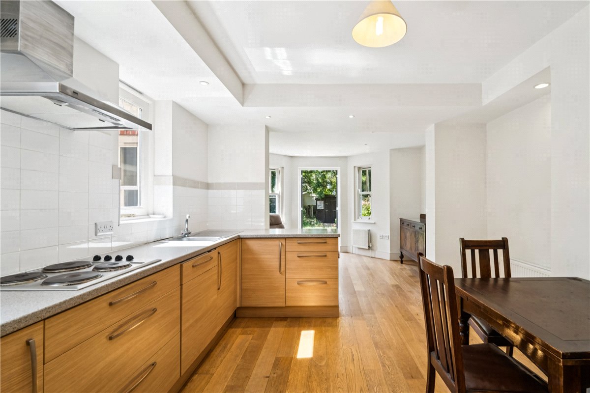 4 bedroom House, Finlay Street, London, SW6 - Available, Image 1