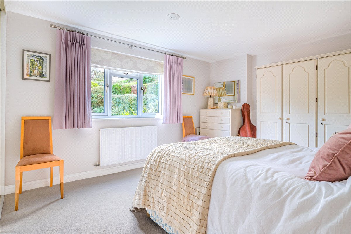 4 bedroom House, High Street, Manton, SN8 - Available, Image 11