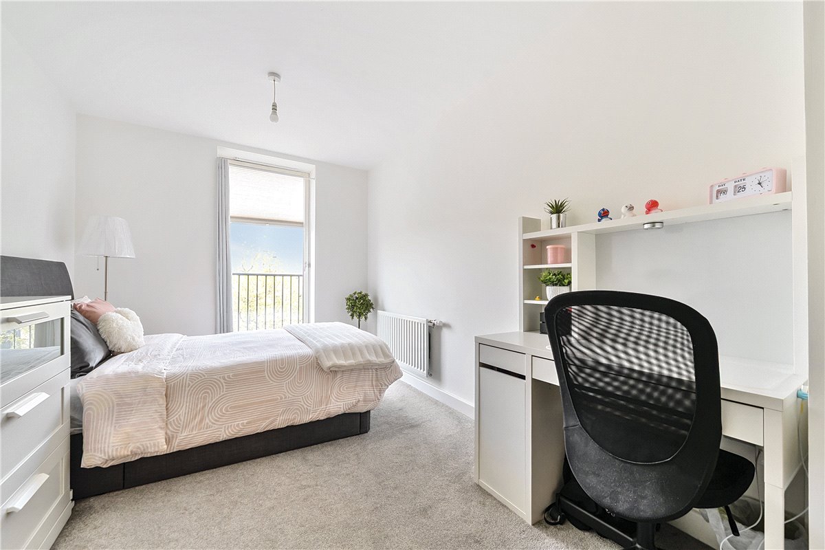 1 bedroom Flat, Victoria Bridge Road, Bath, BA2 - , Image 5