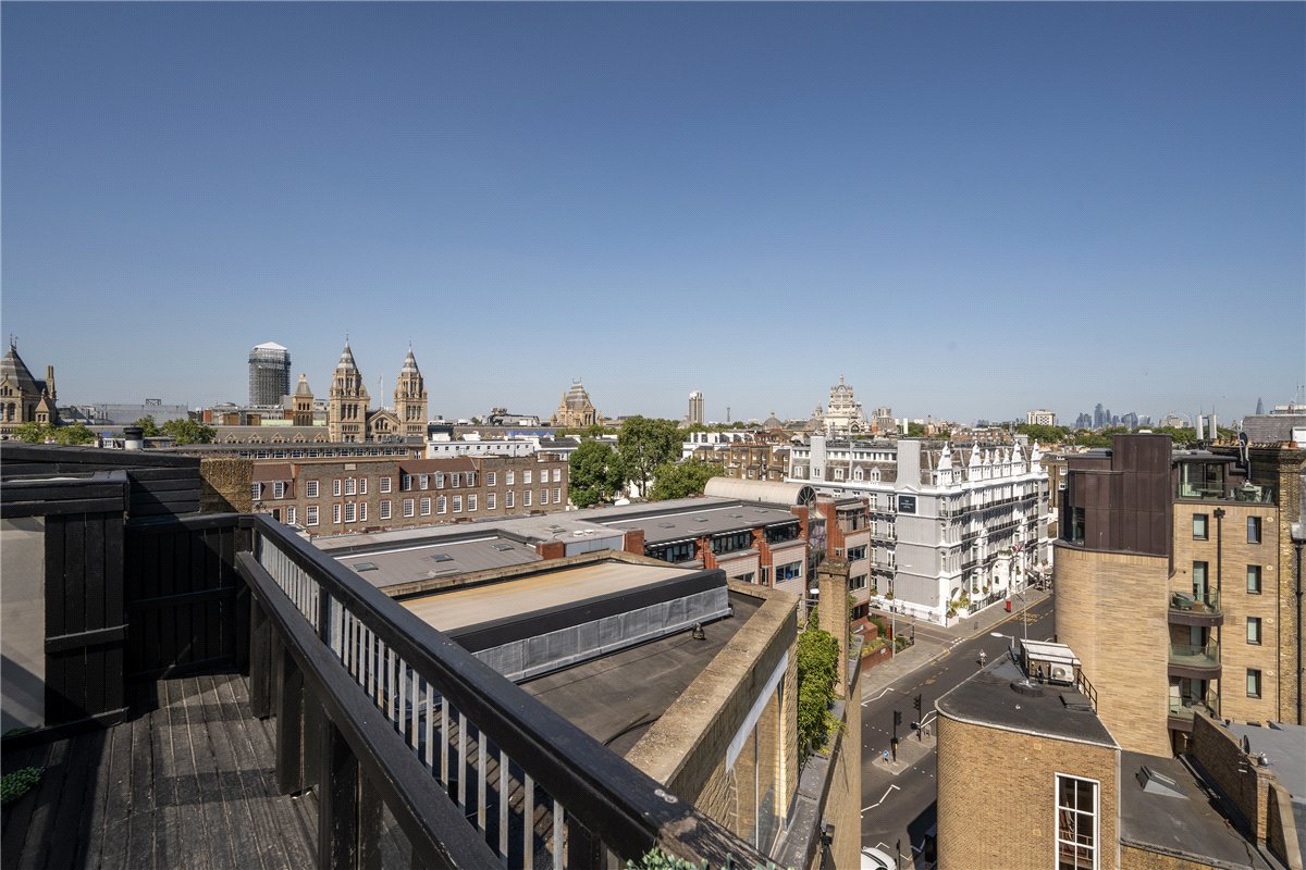 3 bedroom Flat, Harrington Road, South Kensington, SW7 - Available, Image 15