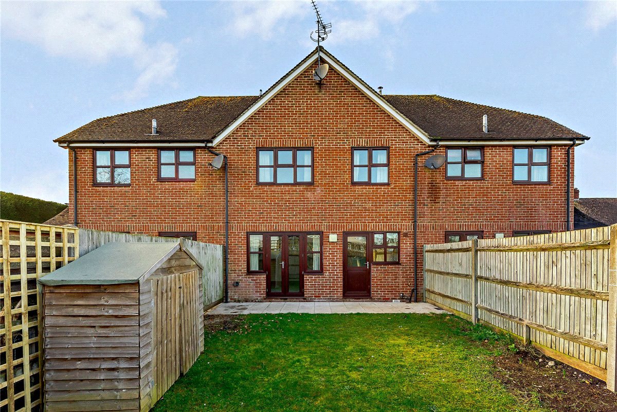 3 bedroom House, Hedge Row, Gore End Road, RG20 - Available, Image 13