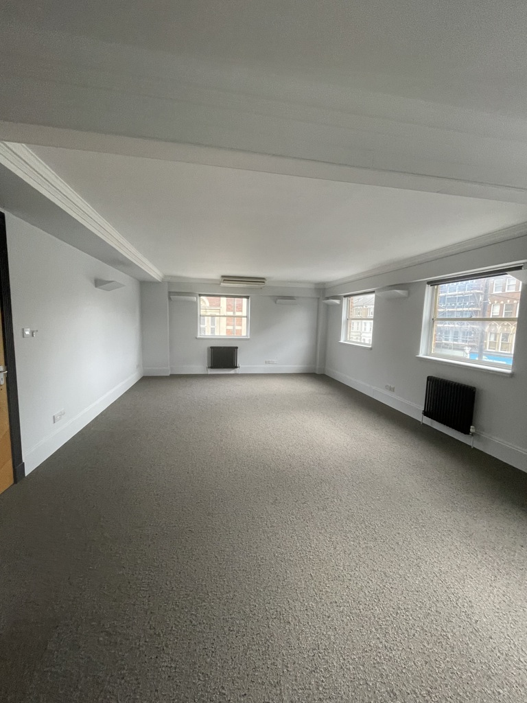 9481 Sq Ft, 168 Lavender Hill, London, SW11 - Available, Image 4