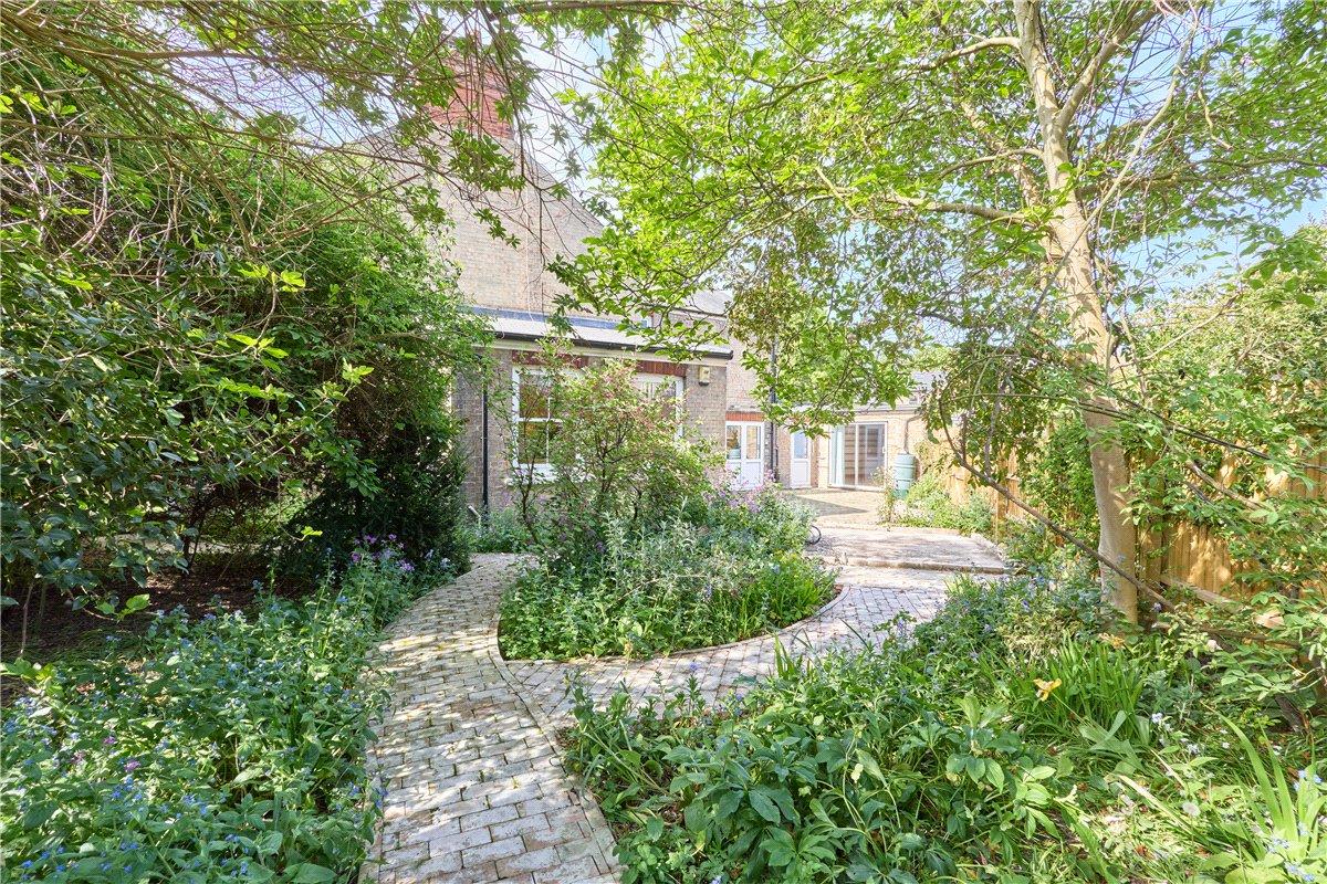 4 bedroom House, Eltisley Avenue, Cambridge, CB3 - Available, Image 2